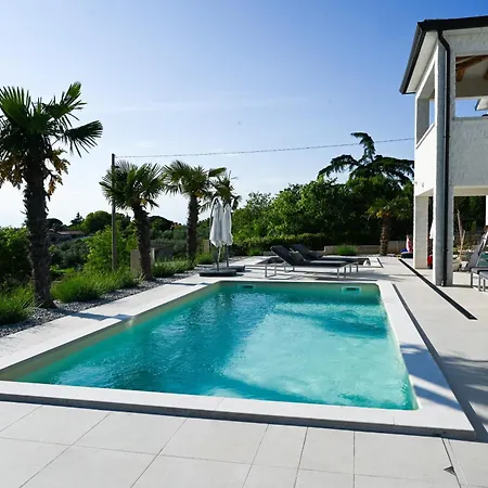 펜션 House With A Swimming Pool Kastelir, Istria - Sredisnja Istra - 24867 *
